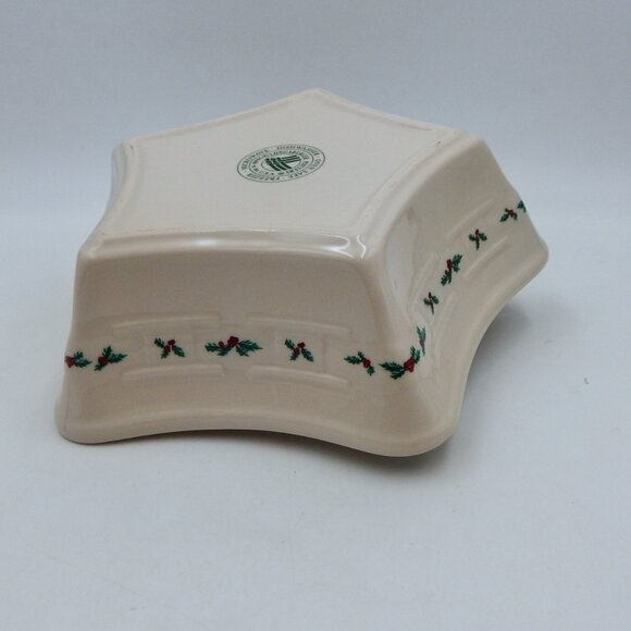 Longaberger Pottery Large Star Dish Traditional Holly Christmas Pattern - Picture 13 of 13